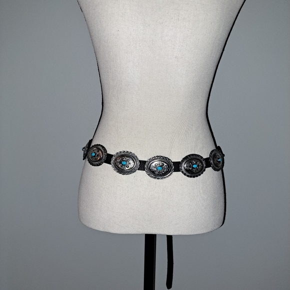 Silver and turqoise Concha belt